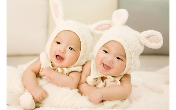 cute_twin_babies-wide.jpg