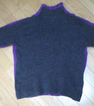 Sweater2010121101