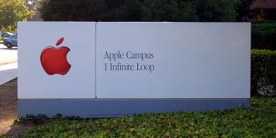 800pxapple_headquarters_sign_byday