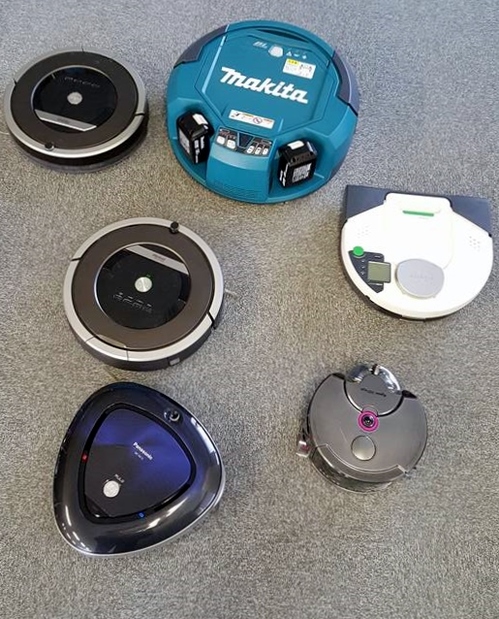six robotic vacuums.jpg