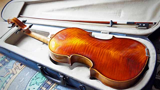生まれ年製造のバイオリン：プログラマー社長のブログ：オルタナティブ 
