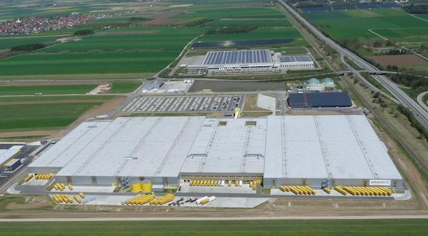 Amazon.de_1204_-_panoramio.jpg